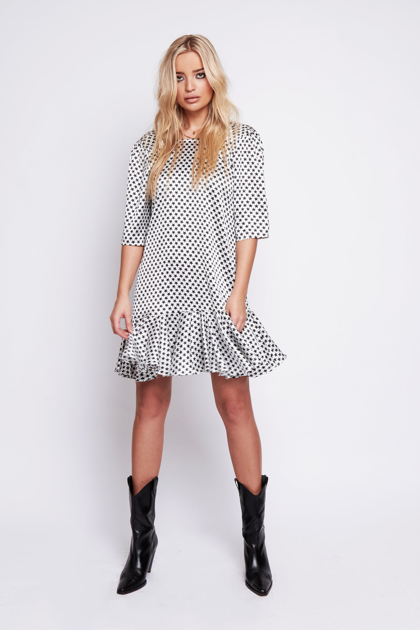 Demi Drop Waist Dress in White Star